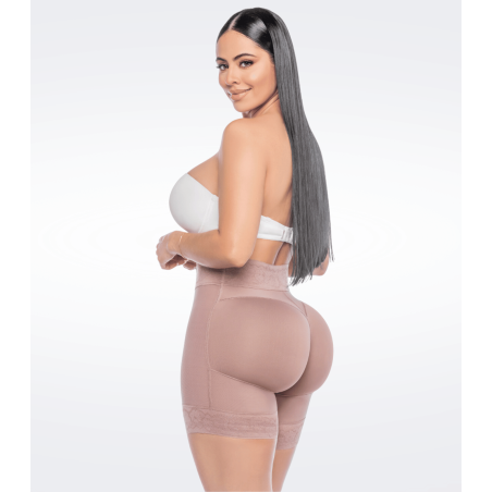 Short Push Up Paulina
